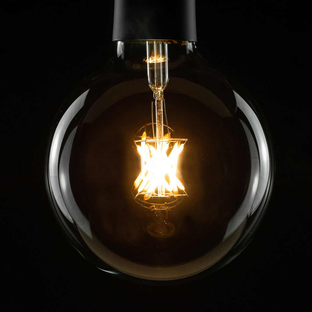 LED filamentpære Globe G150 E27 6,5W 2700K dimbar klar forfra