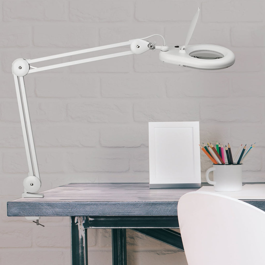 LED forstørrelseslampe MAULviso med klemme hvit 8W 50 cm forfra