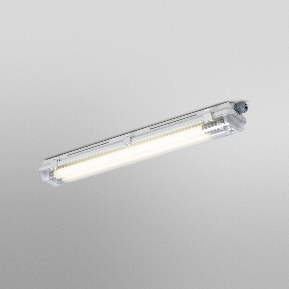 LED fuktroms-armatur SUBMARINE PCR 68 cm 2x G13 T8 IP65 OSRAM montert i rom