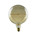 LED globepære E27 5W 1900K dimbar gull Ø15 cm - SEGULA forfra