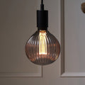 LED globepære G125 E27 1W 2000K røykgrå filament forfra