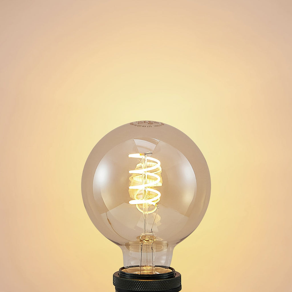 Detaljbilde av LED globepære E27 G95 4W 2700K amber dimbar