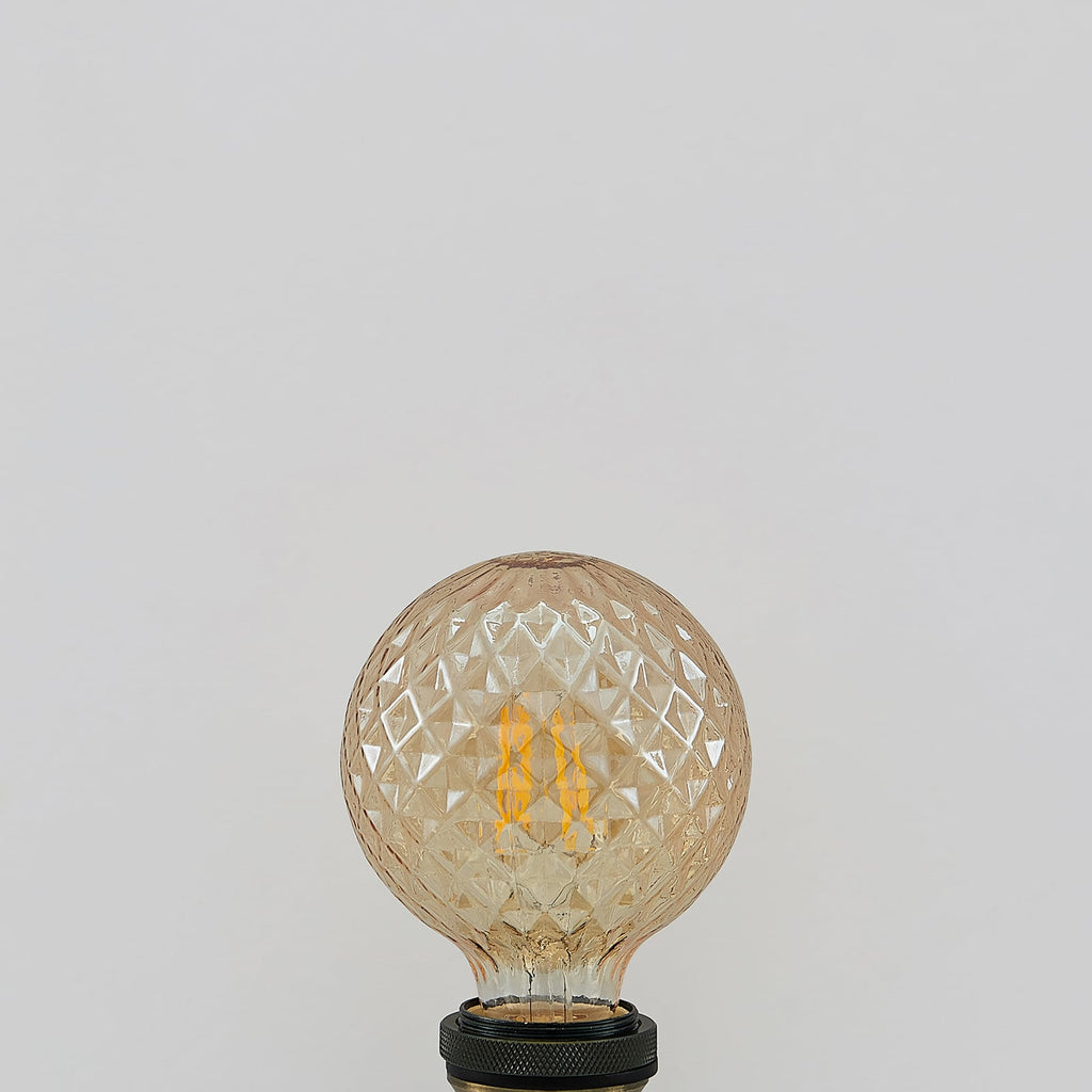 Montert LED globepære E27 G95 4W 2700K dimbar amber filament - Lucande