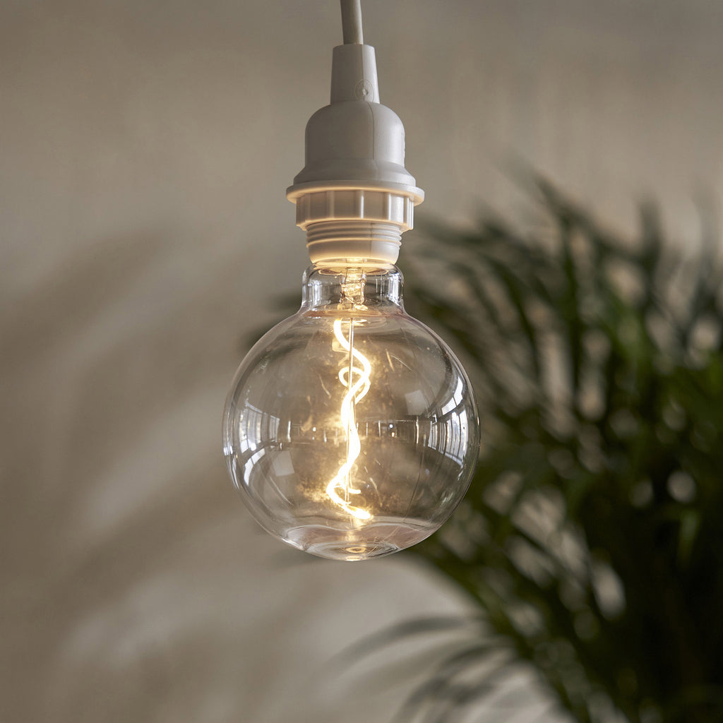 LED globepære G95 E27 1W 2200K filament klar - STAR TRADING forfra