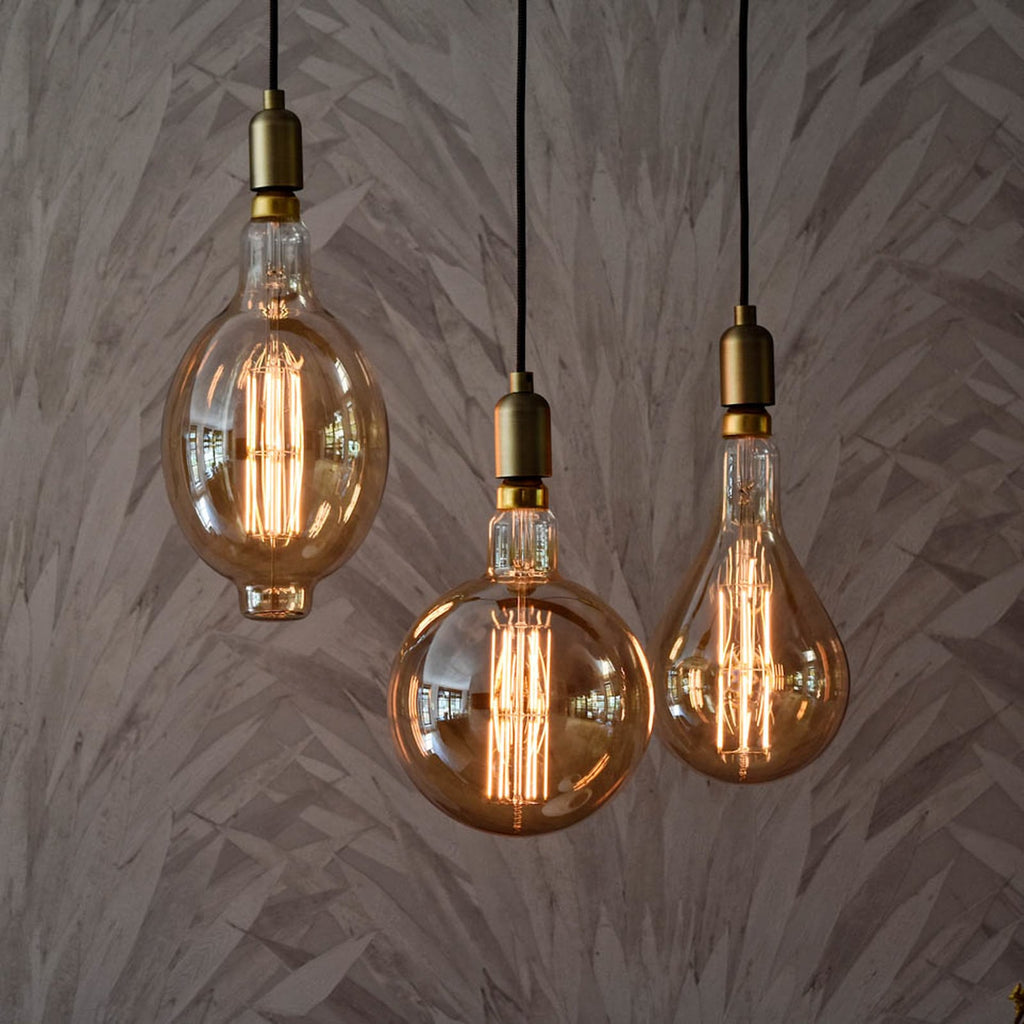 LED globepære Megaglobe G200 E27 10,5W 1100lm dimbar gull med synlige filamenter