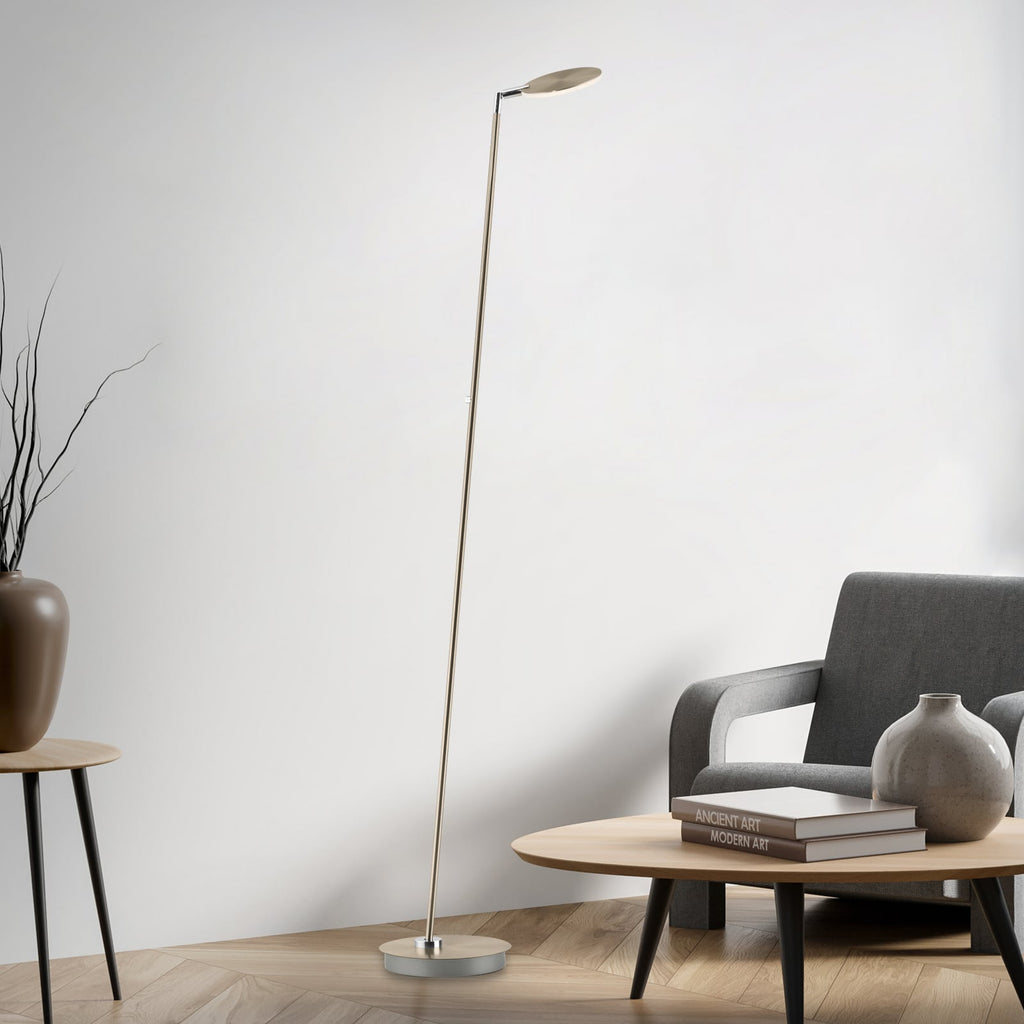 LED gulvlampe Akku-Bente dimbar CCT messing USB-C forfra