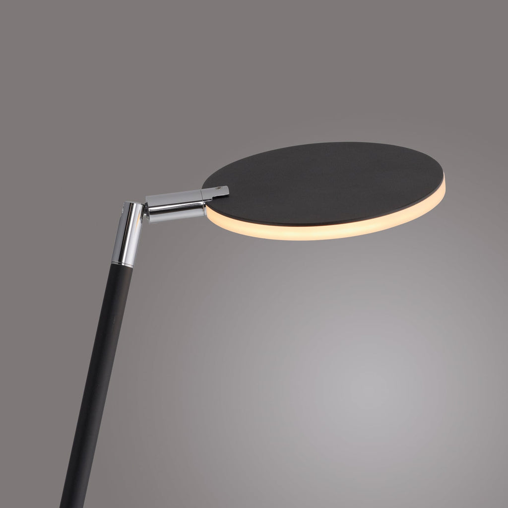 LED gulvlampe Akku-Bente dimbar svart CCT USB-C Paul Neuhaus nærbilde