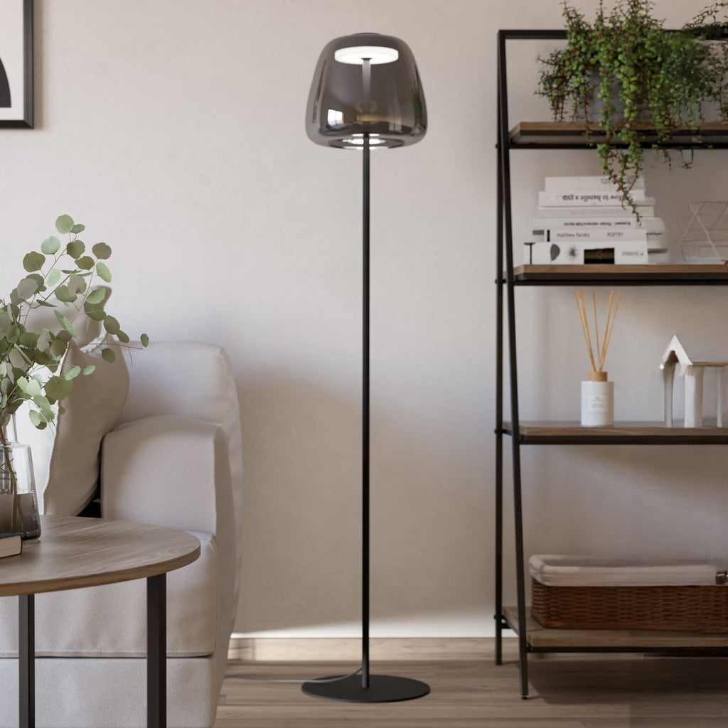 LED gulvlampe Alfero-Z svart krom glass RGB CCT dimbar forfra