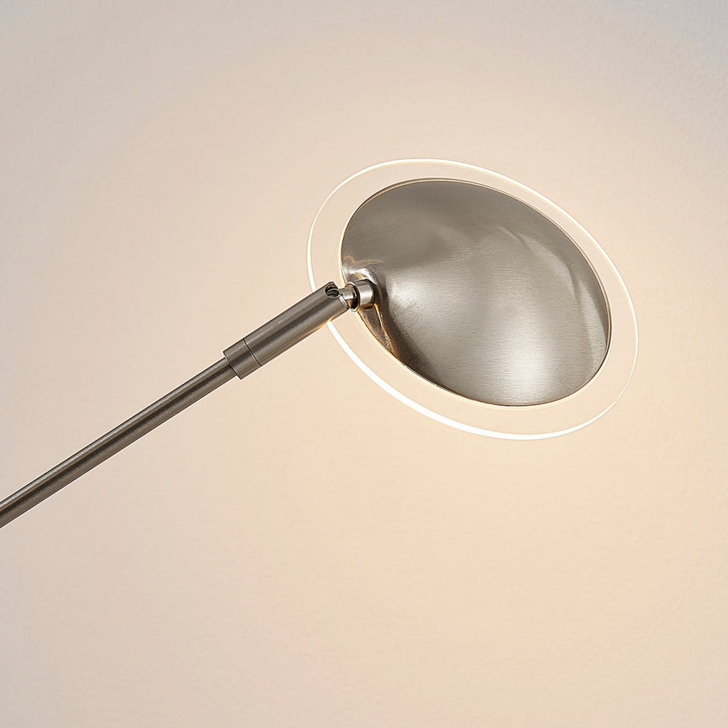 LED gulvlampe Anea 3-lys matt nikkel glass sideprofil