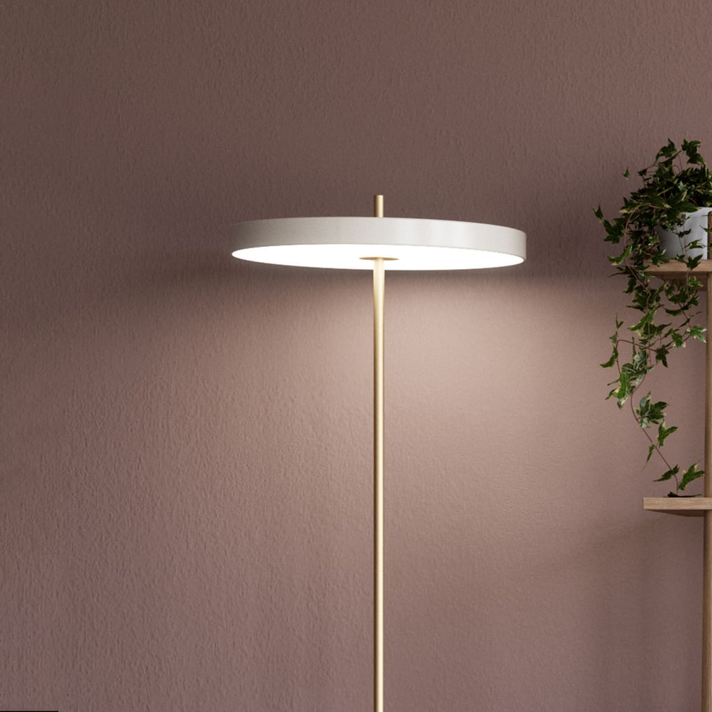 LED gulvlampe Asteria Floor dimbar hvit/gull bakside