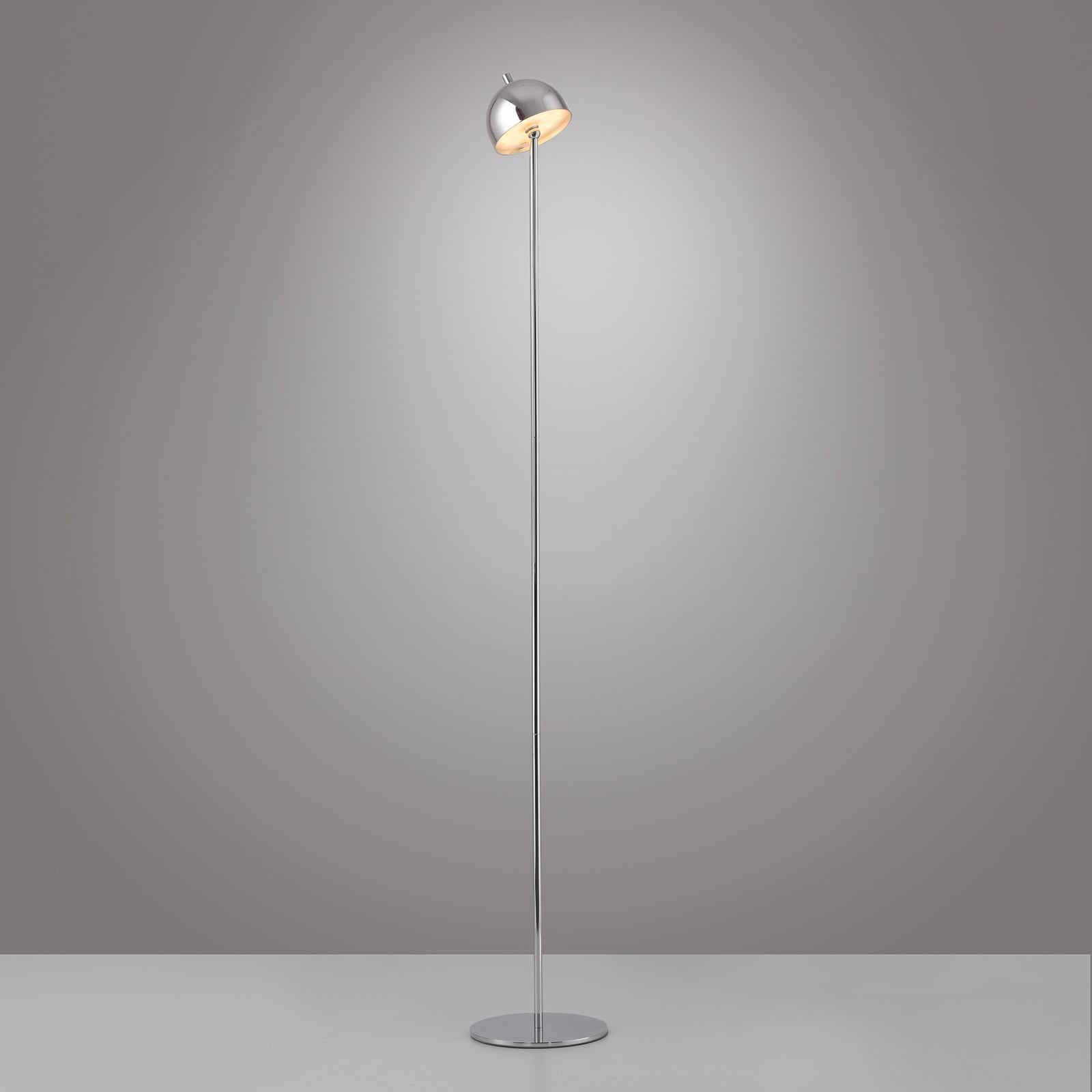 Nærbilde av magnetisk lampeskjerm på Bellies gulvlampe