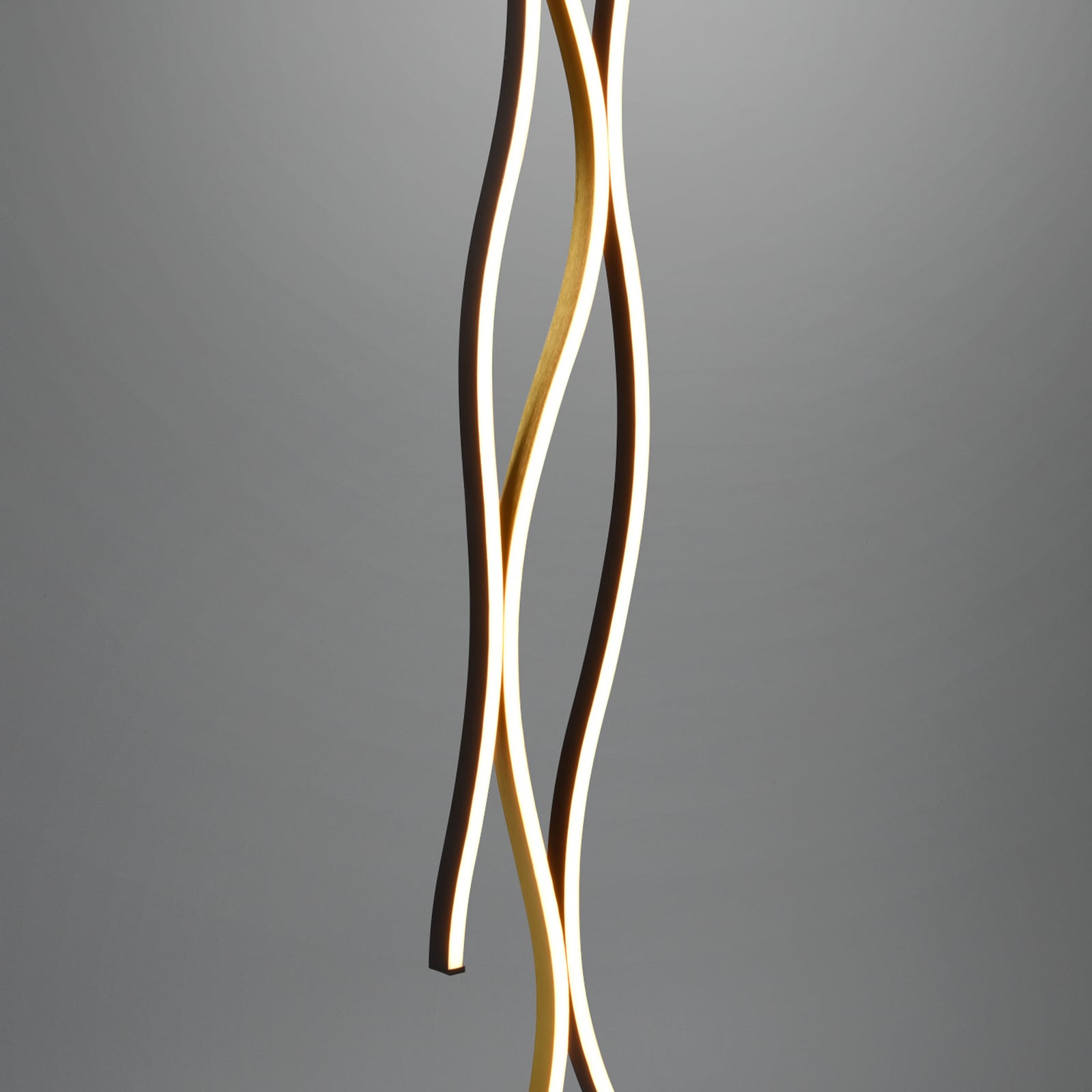 LED gulvlampe Blaze dimbar CCT messing 138 cm montert