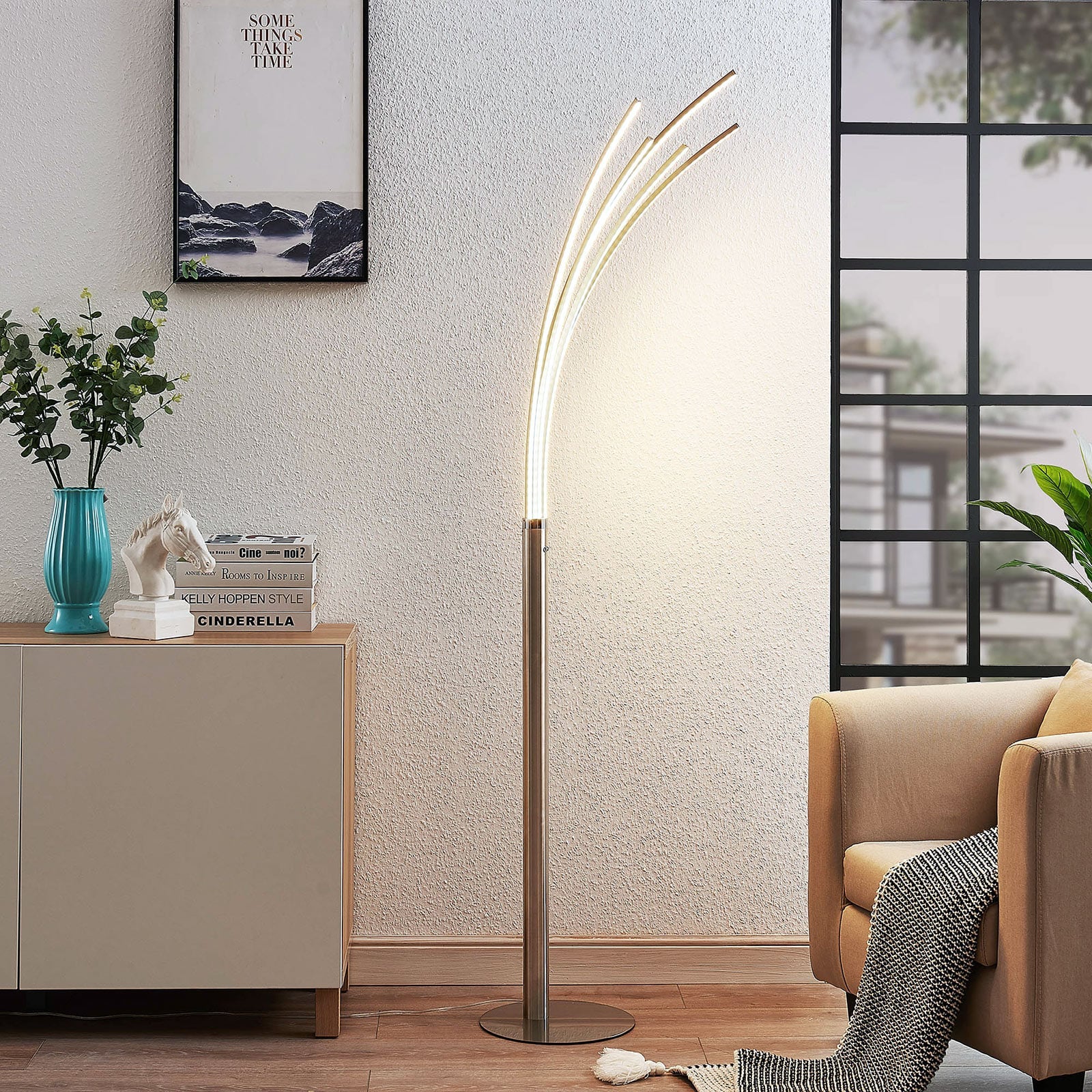 LED gulvlampe Boba 5-armet aluminium matt nikkel bakside