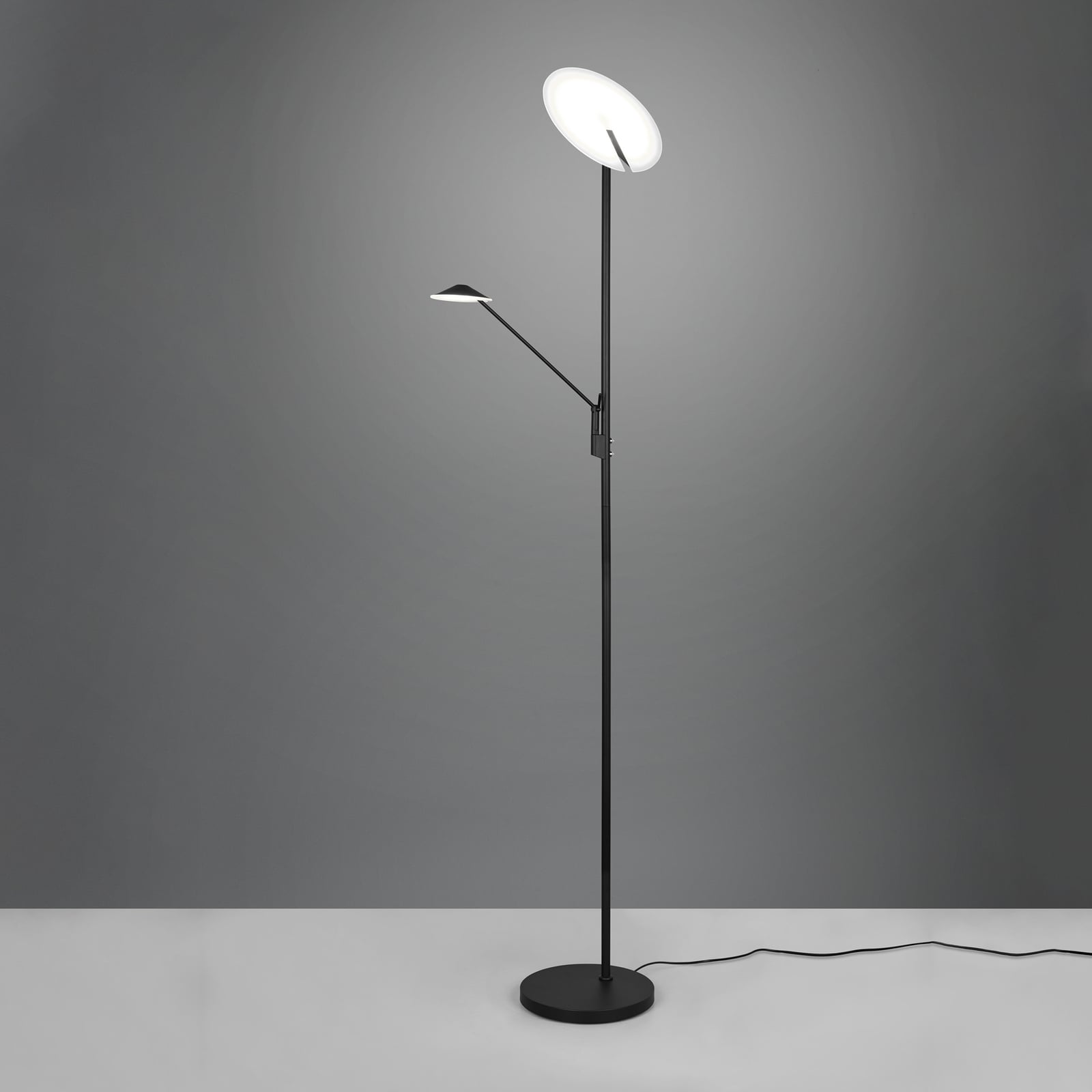 LED gulvlampe Brantford med leselampe svart matt led-lys tennes