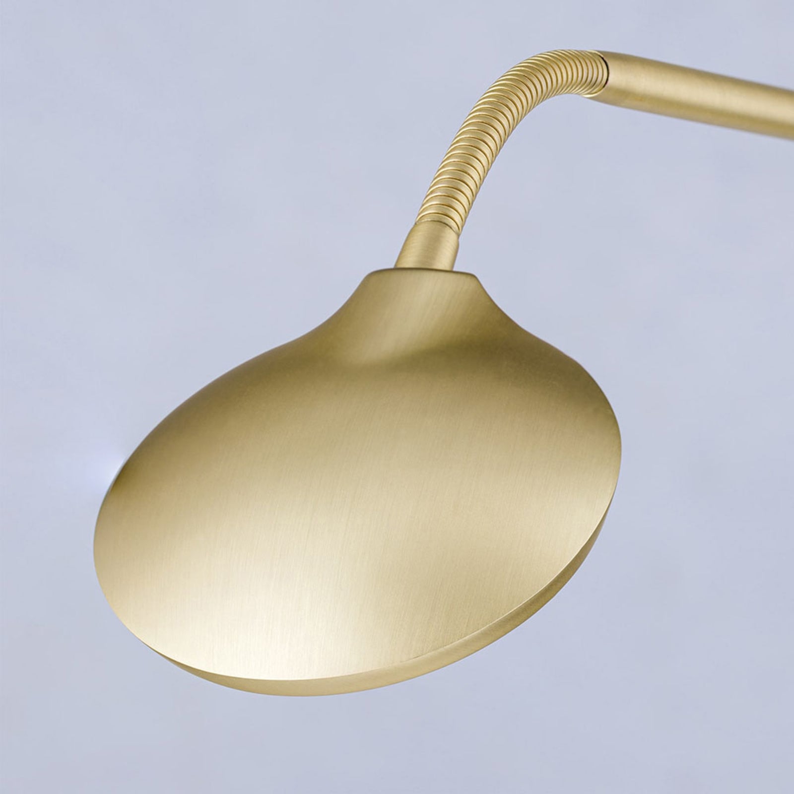 LED gulvlampe Cobra 2-lys matt messing dimbar CCT - ORION justerbare armer