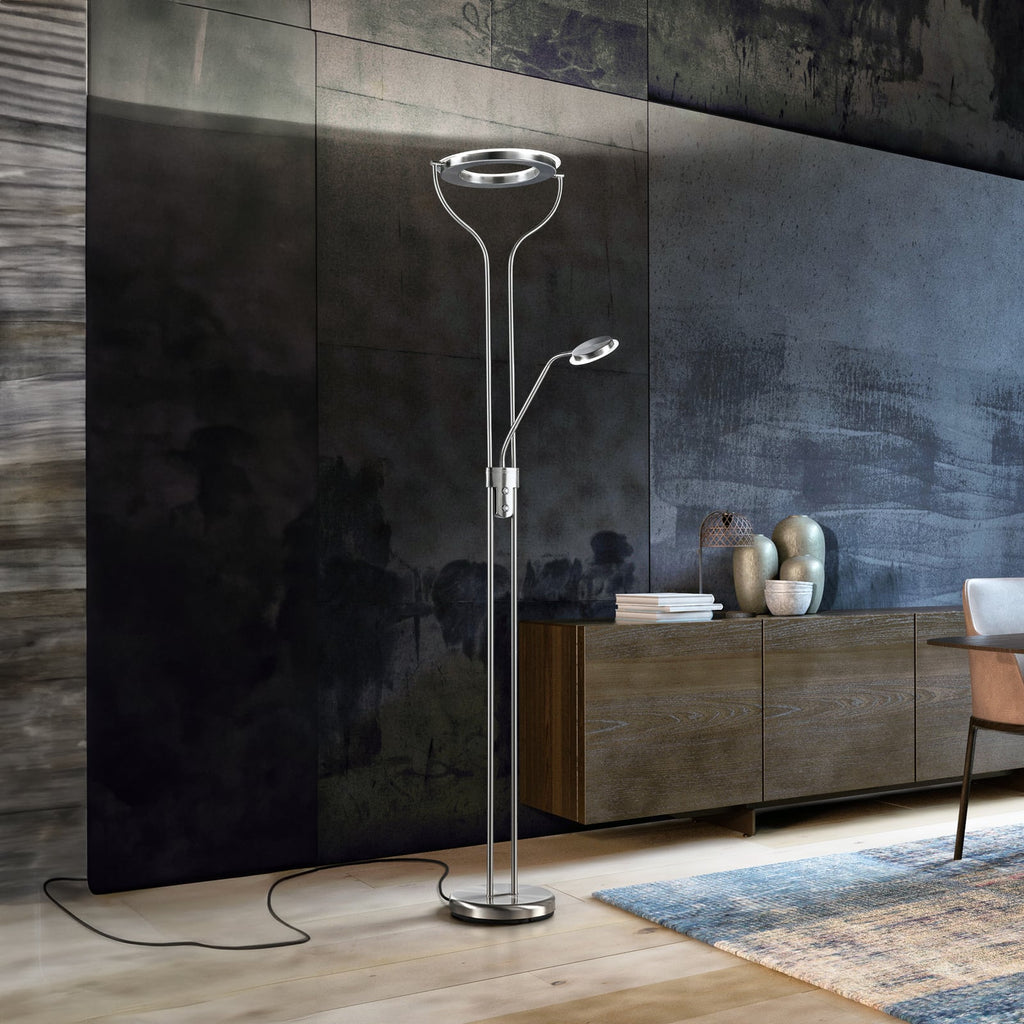 LED gulvlampe Davos matt nikkel dimbar CCT forfra