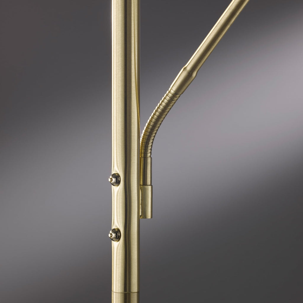 LED gulvlampe Dent med lesearm CCT dimbar messing 180 cm i bruk