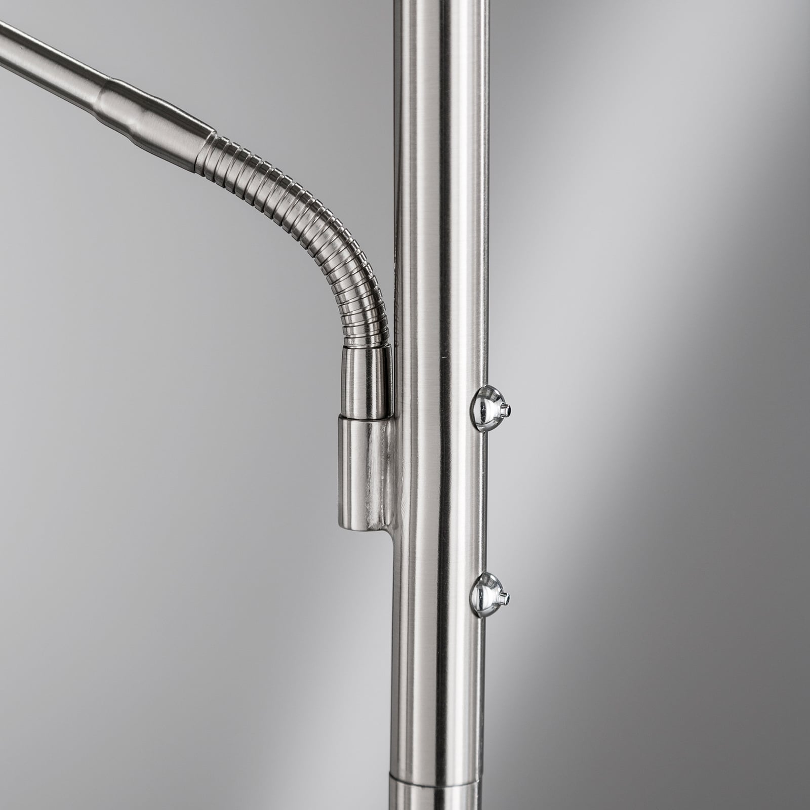 LED gulvlampe Dent med lesearm CCT dimbar nikkel detalj av lampehode