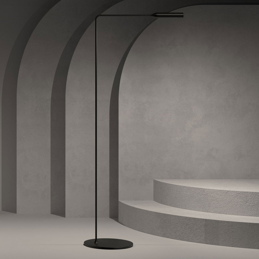 LED gulvlampe Flo svart matt aluminium 110 cm forfra