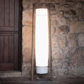 LED gulvlampe Inn Side tre og plast Ø55 cm IP65 forfra