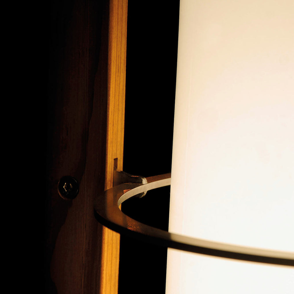 LED gulvlampe Inn Side tre og plast Ø55 cm IP65 med lys
