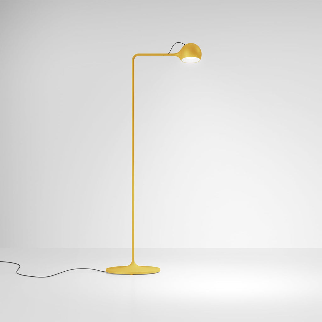 LED gulvlampe Ixa Reading dimbar gul aluminium 9W Artemide bakside