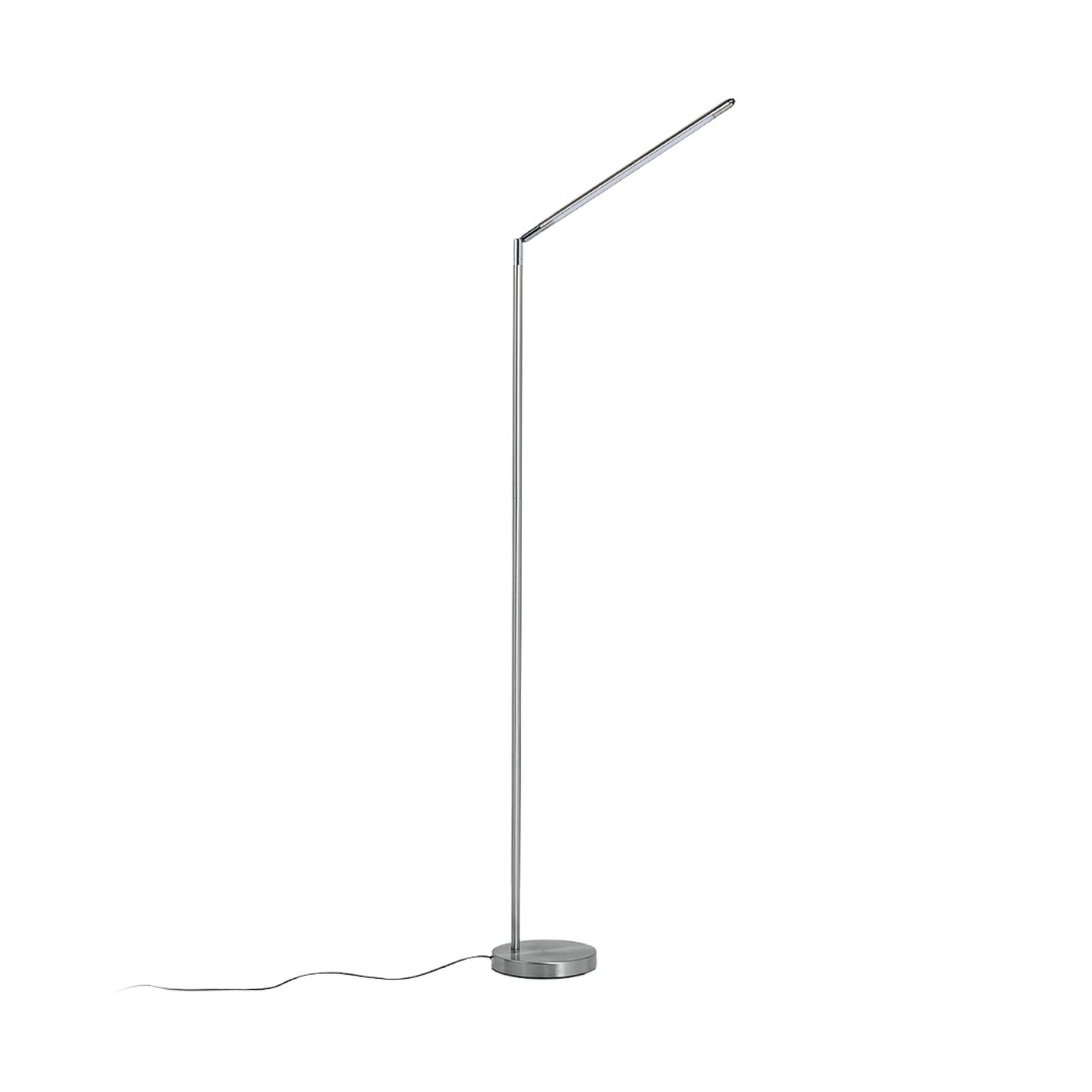 LED gulvlampe Jabbo matt nikkel montert i stue