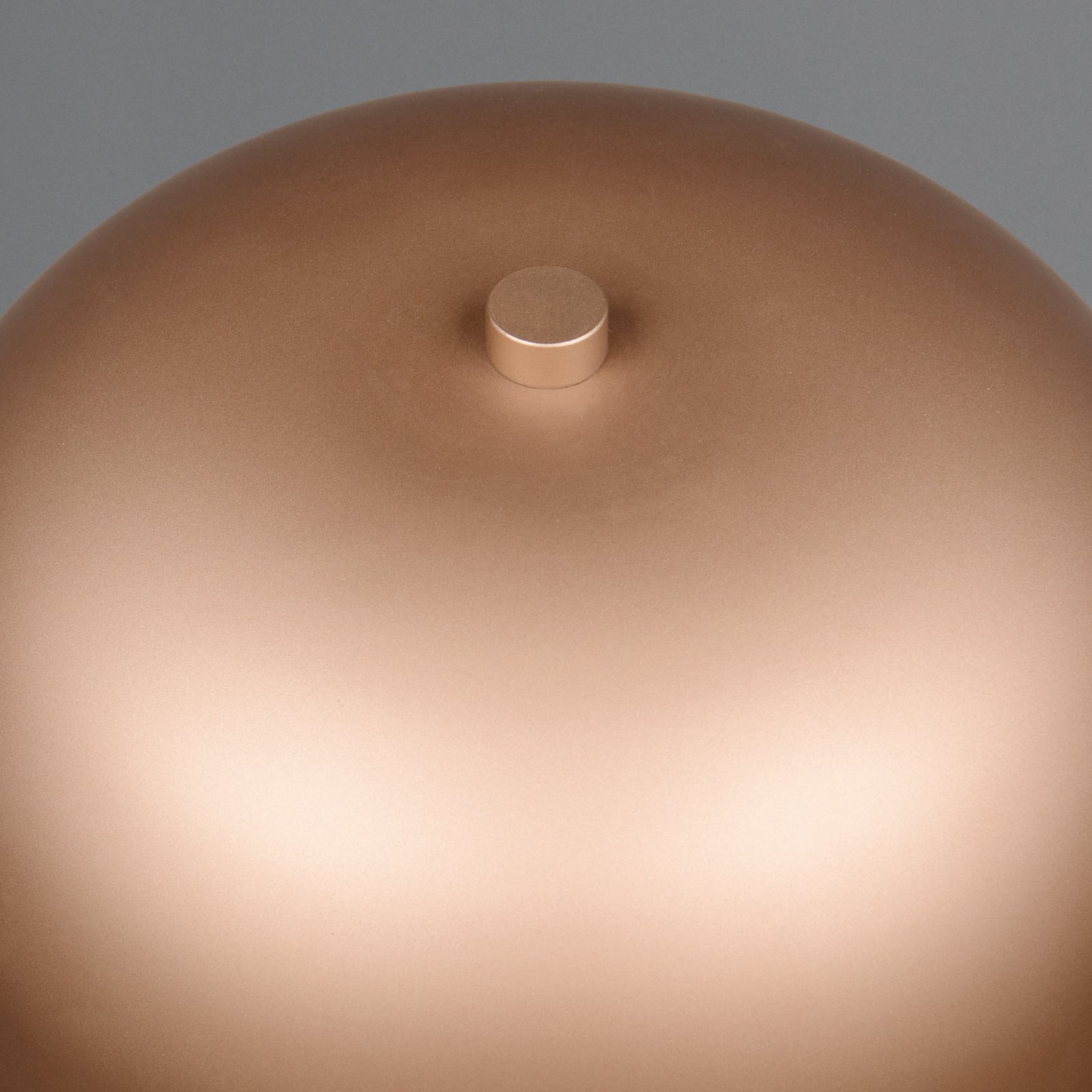 LED gulvlampe Jeff oppladbar dimbar brun H147 cm nærbilde av lampeskjerm