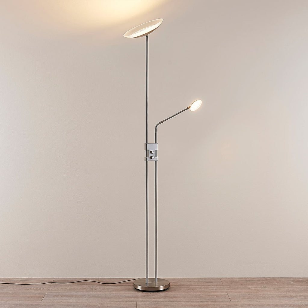 LED gulvlampe Jonne rund med lesearm dimbar nikkel 180 cm nærbilde av brytere