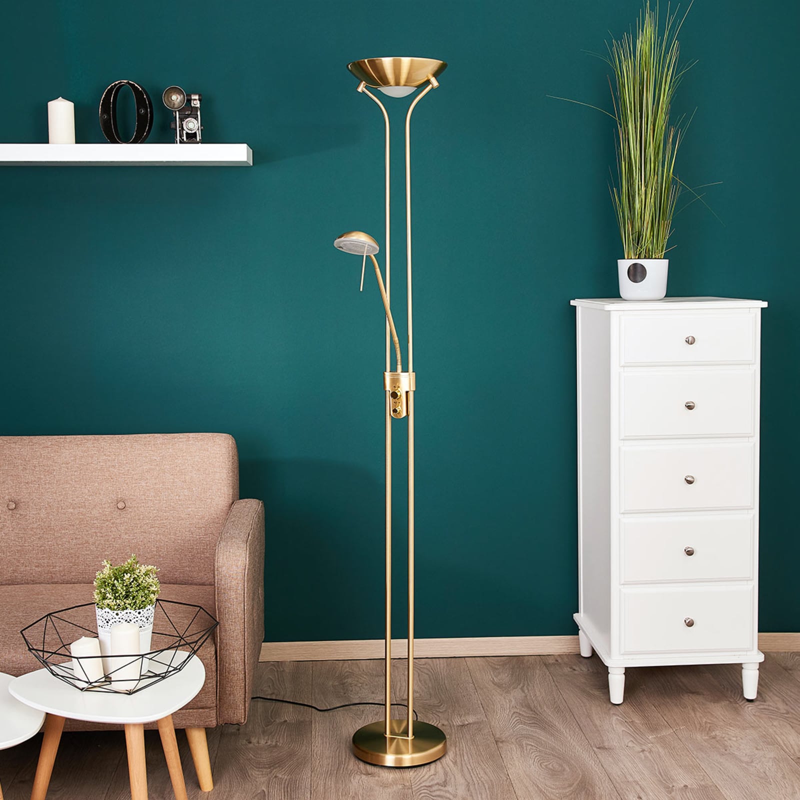 LED gulvlampe Josefin med lesearm dimbar messing 180 cm bakside