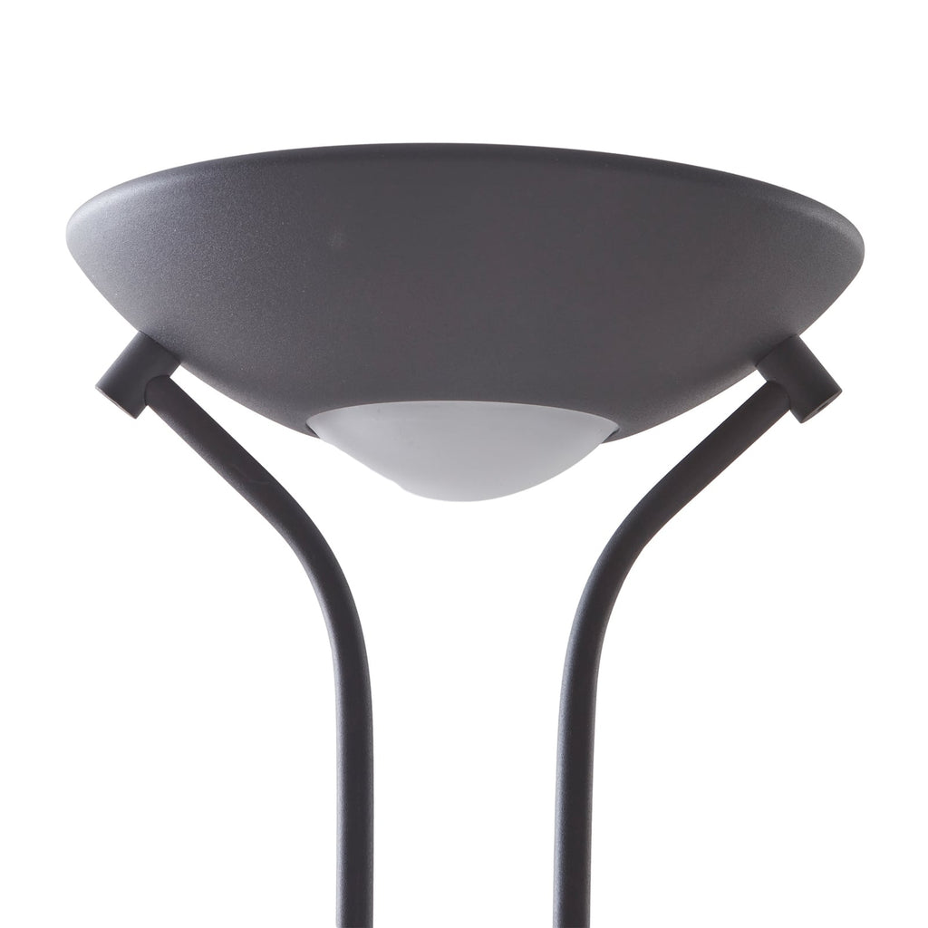 Nærbilde av dimmer på LED gulvlampe Josefin med lesearm dimbar svart