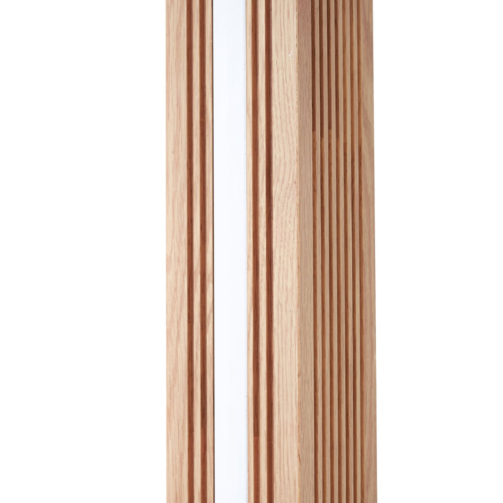 LED gulvlampe Lieske dimbar tre/metall svart 122 cm nærbilde av lampefot