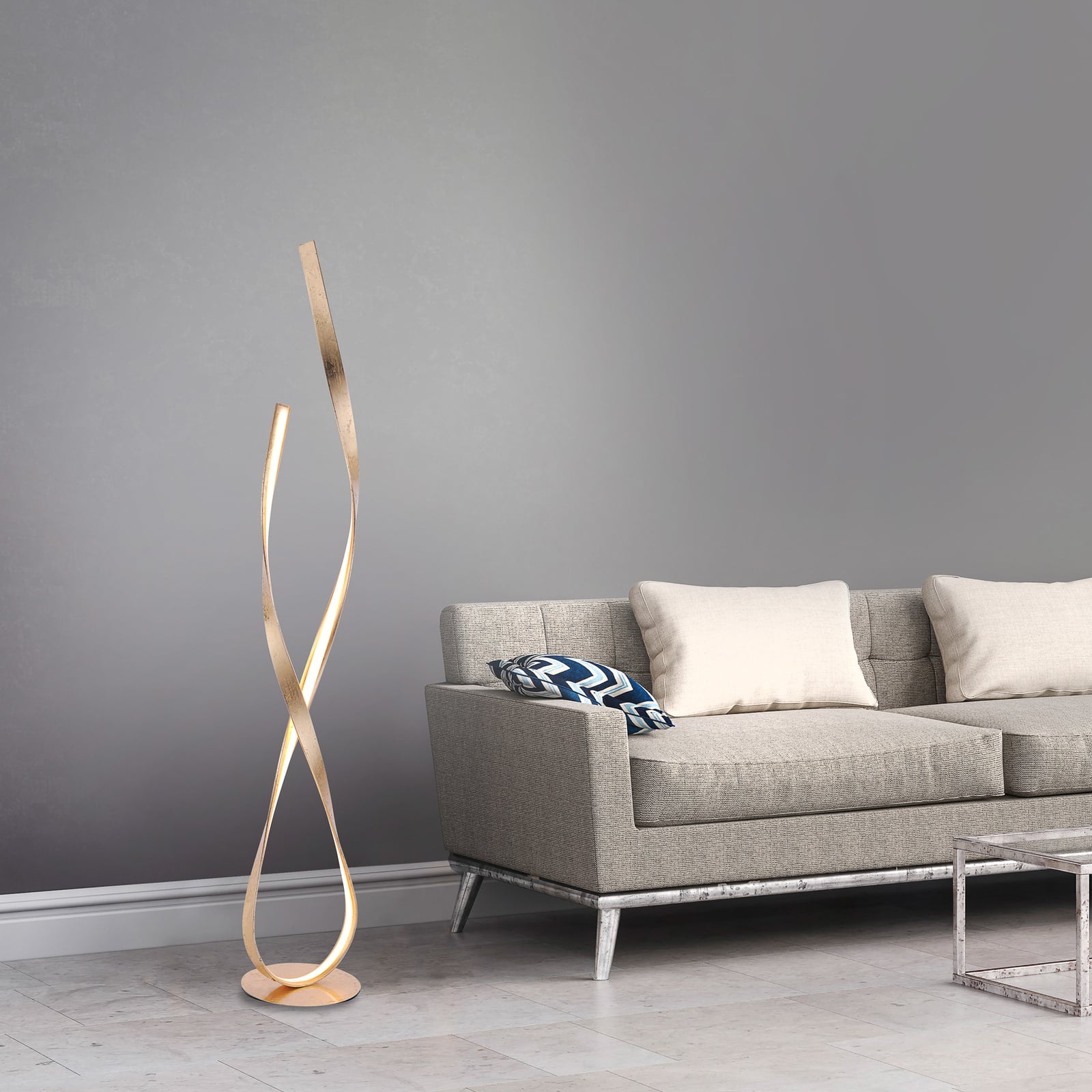 LED gulvlampe Linda dimbar gull bakside