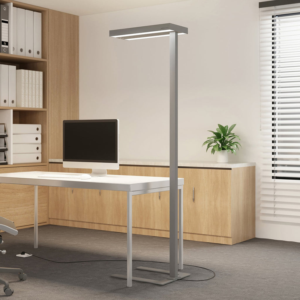 LED gulvlampe Logan Ultra dimbar 4000K med bevegelsessensor sølv forfra