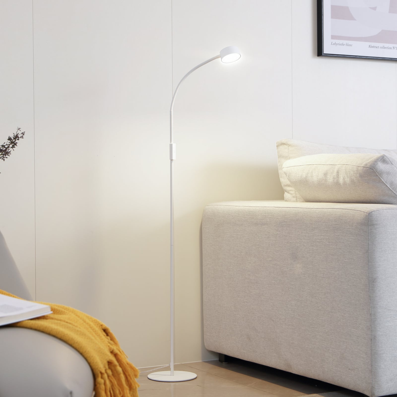 LED gulvlampe Maori hvit CCT dimbar 140 cm USB forfra