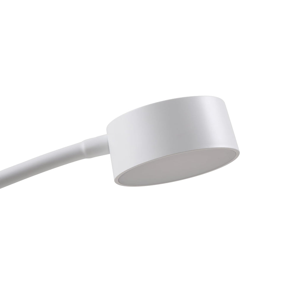 LED gulvlampe Maori hvit CCT dimbar 140 cm USB nærbilde av dimmer