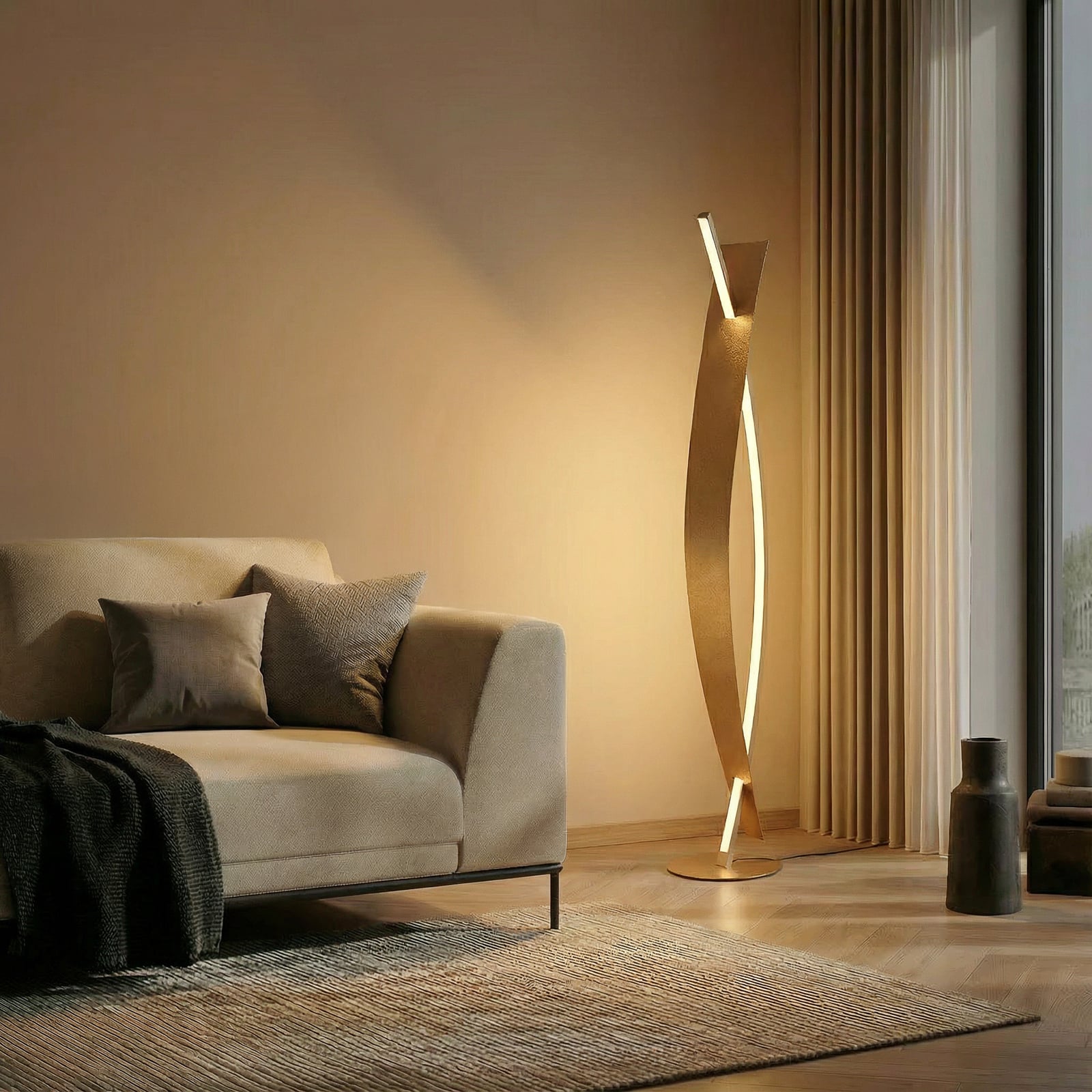 LED gulvlampe Marija dimbar gull/sølv bakside