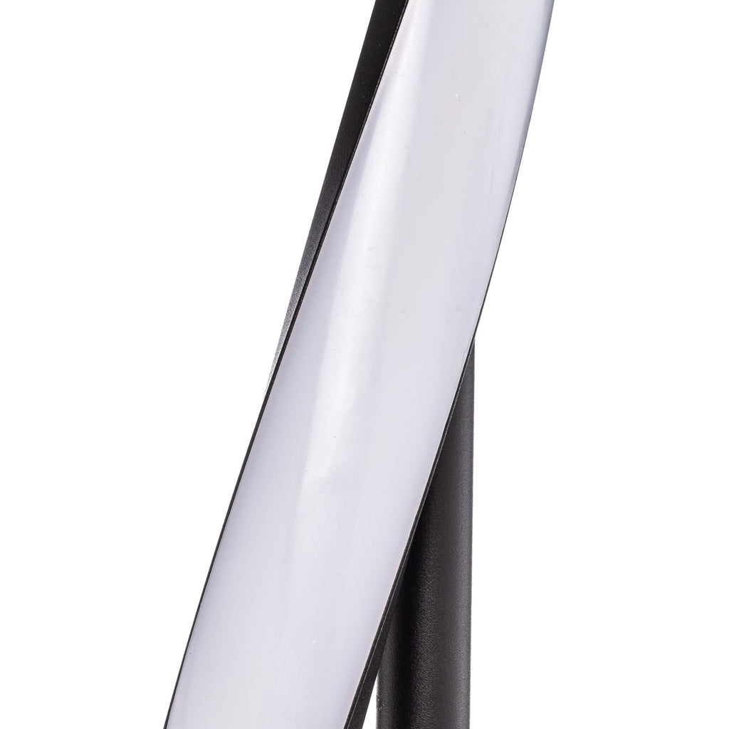 LED gulvlampe Munja svart aluminium dimbar 150 cm med lys på
