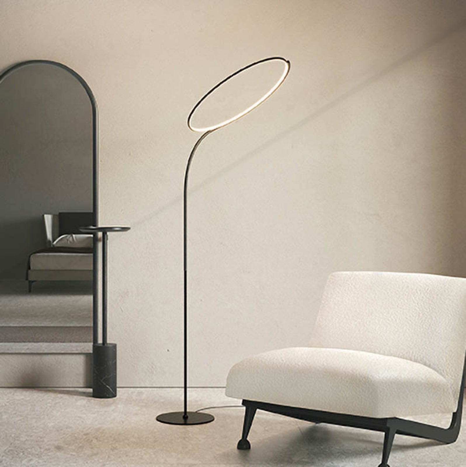LED gulvlampe Poise svart dimbar forfra