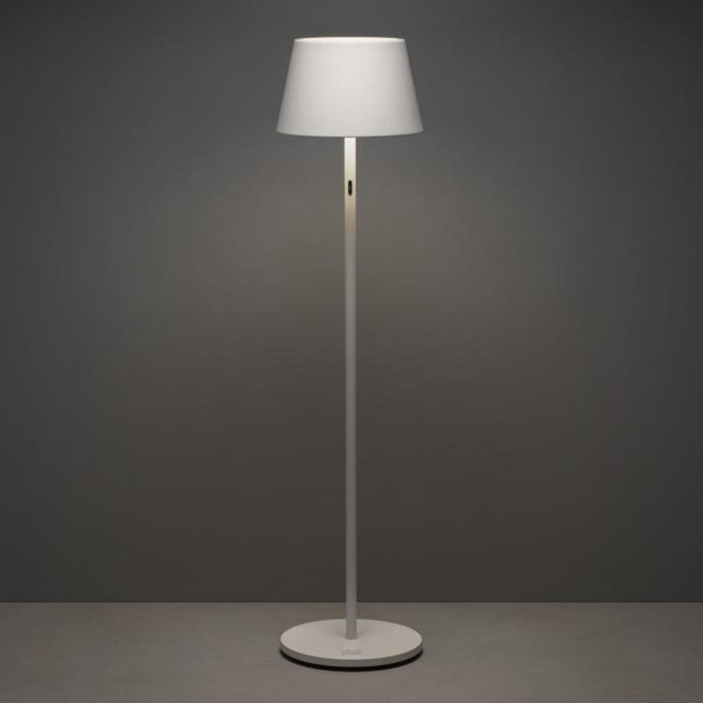 Detalj av LED gulvlampe Pomezia med dimmerknapp