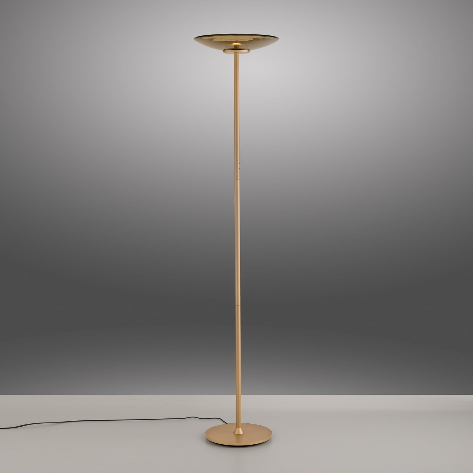 Nærbilde av touchdimmer på LED gulvlampe PURE Moon dimbar bronse amberglass