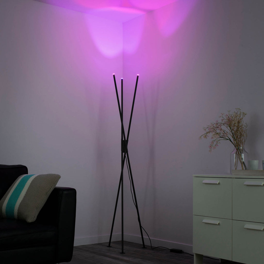 LED gulvlampe Q-PETER 3-lys RGB CCT Zigbee antrasitt nærbilde av stativ