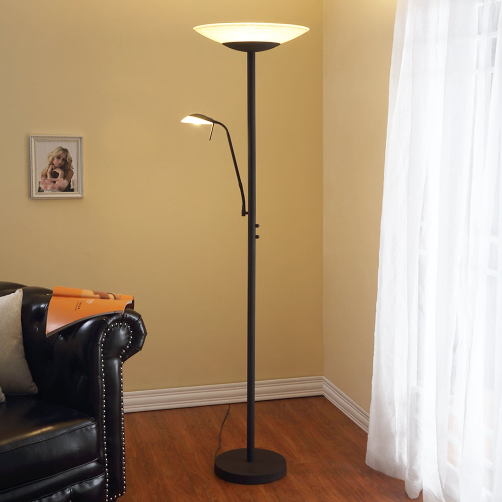 LED gulvlampe Ragna med leselys dimbar mørkebrun bakside