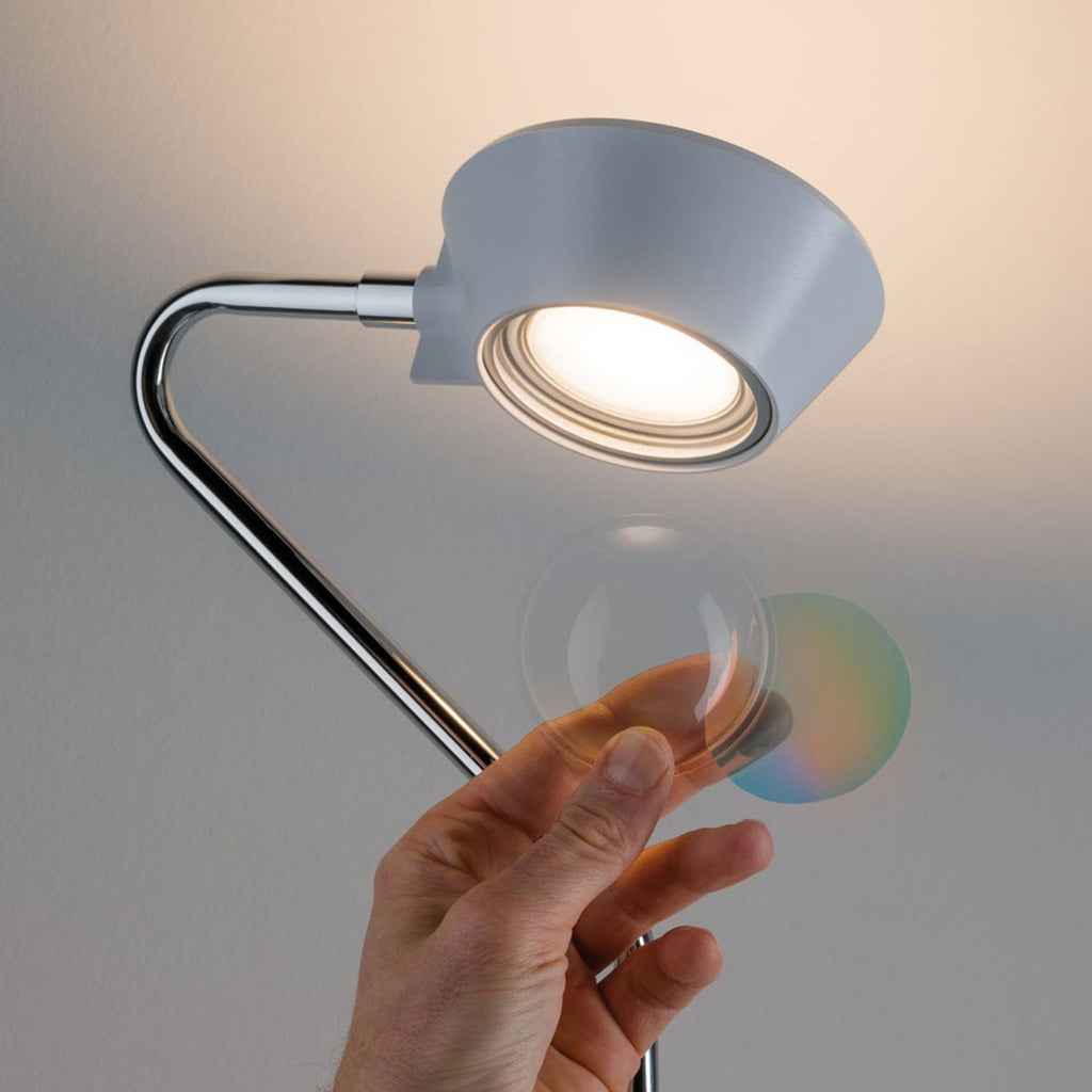 LED gulvlampe Ramos dimbar svingbar hvit H141 cm med dimmerknapp