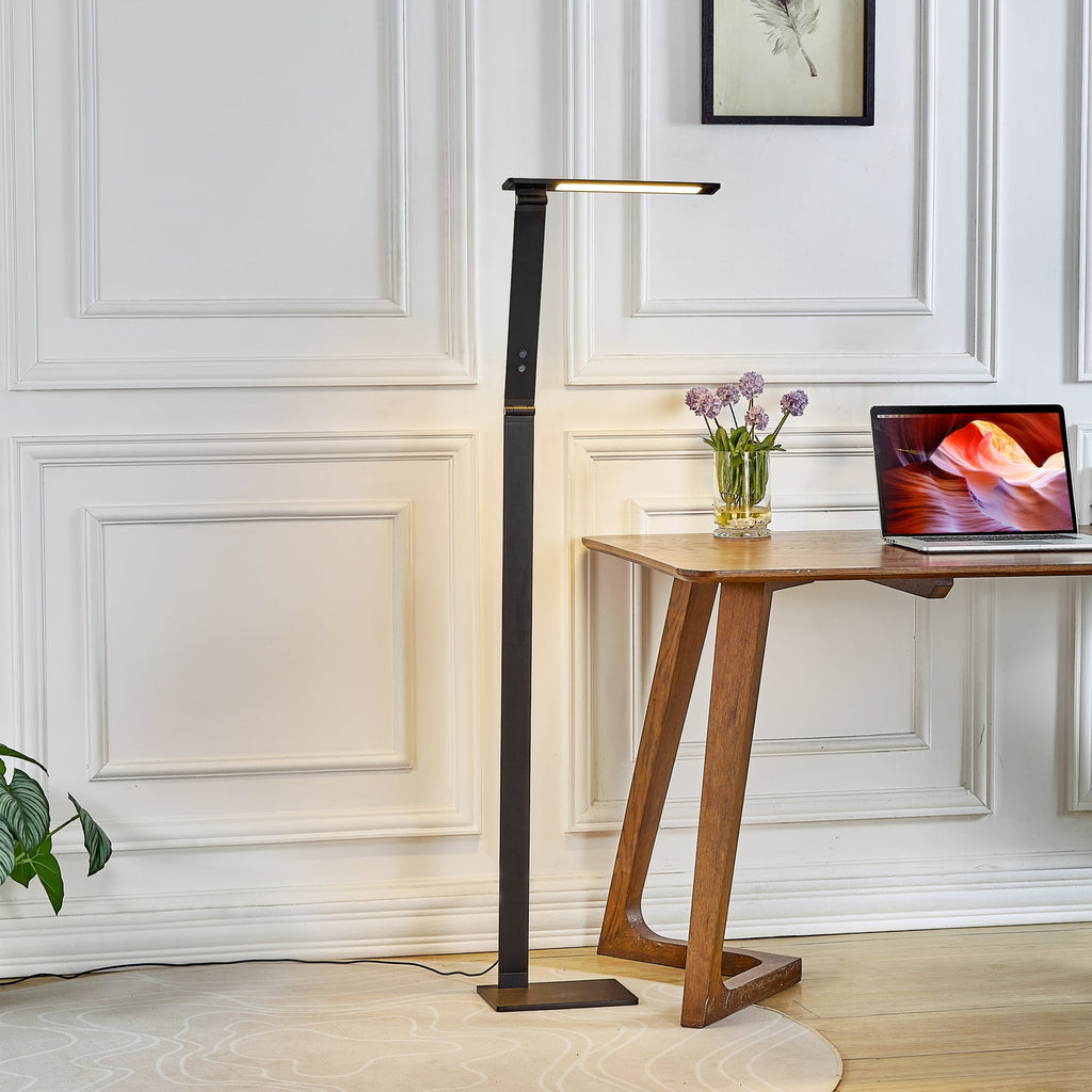 LED gulvlampe Salome svart aluminium CCT dimbar bakside