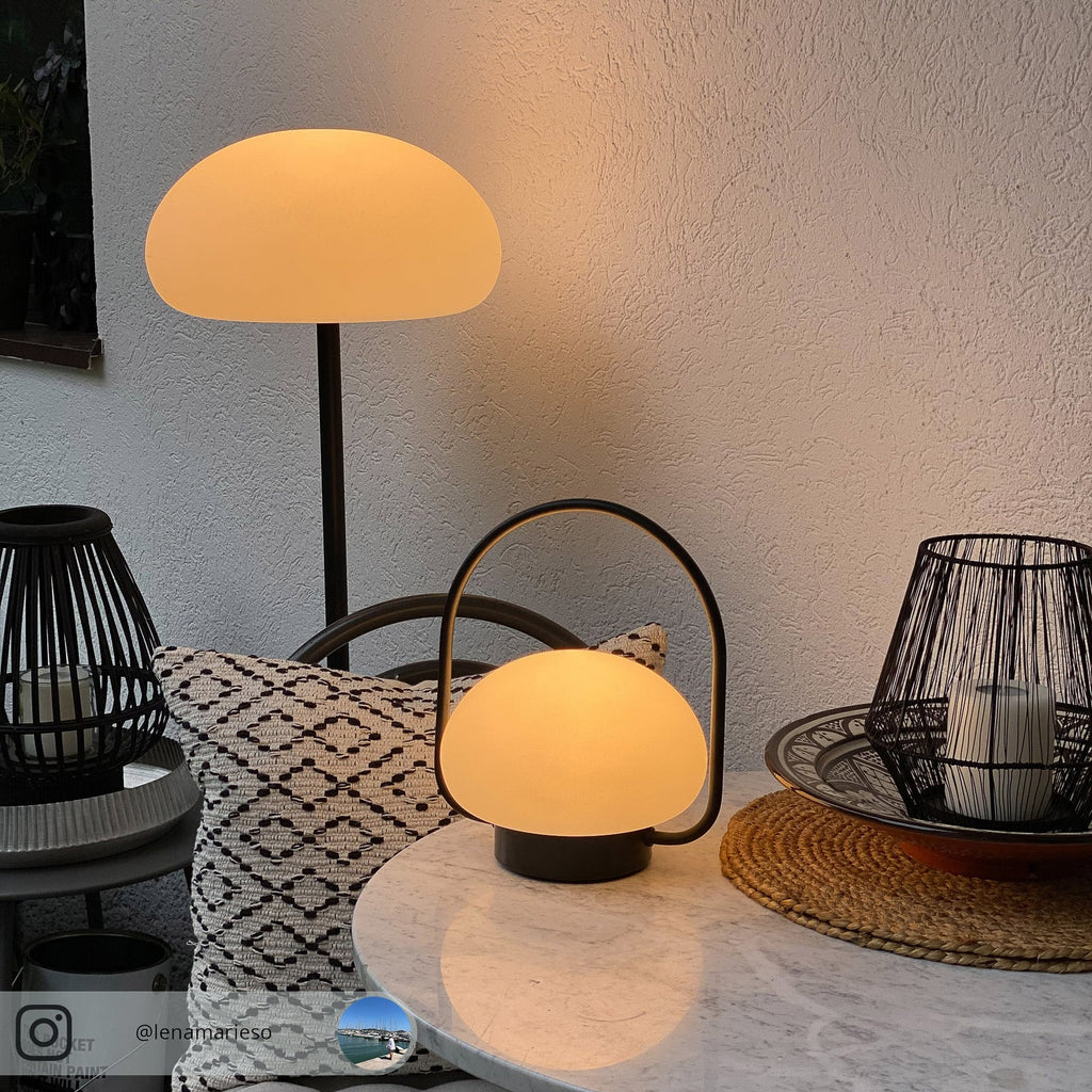 LED gulvlampe Sponge oppladbar dimbar Ø34 cm IP65 i mørket