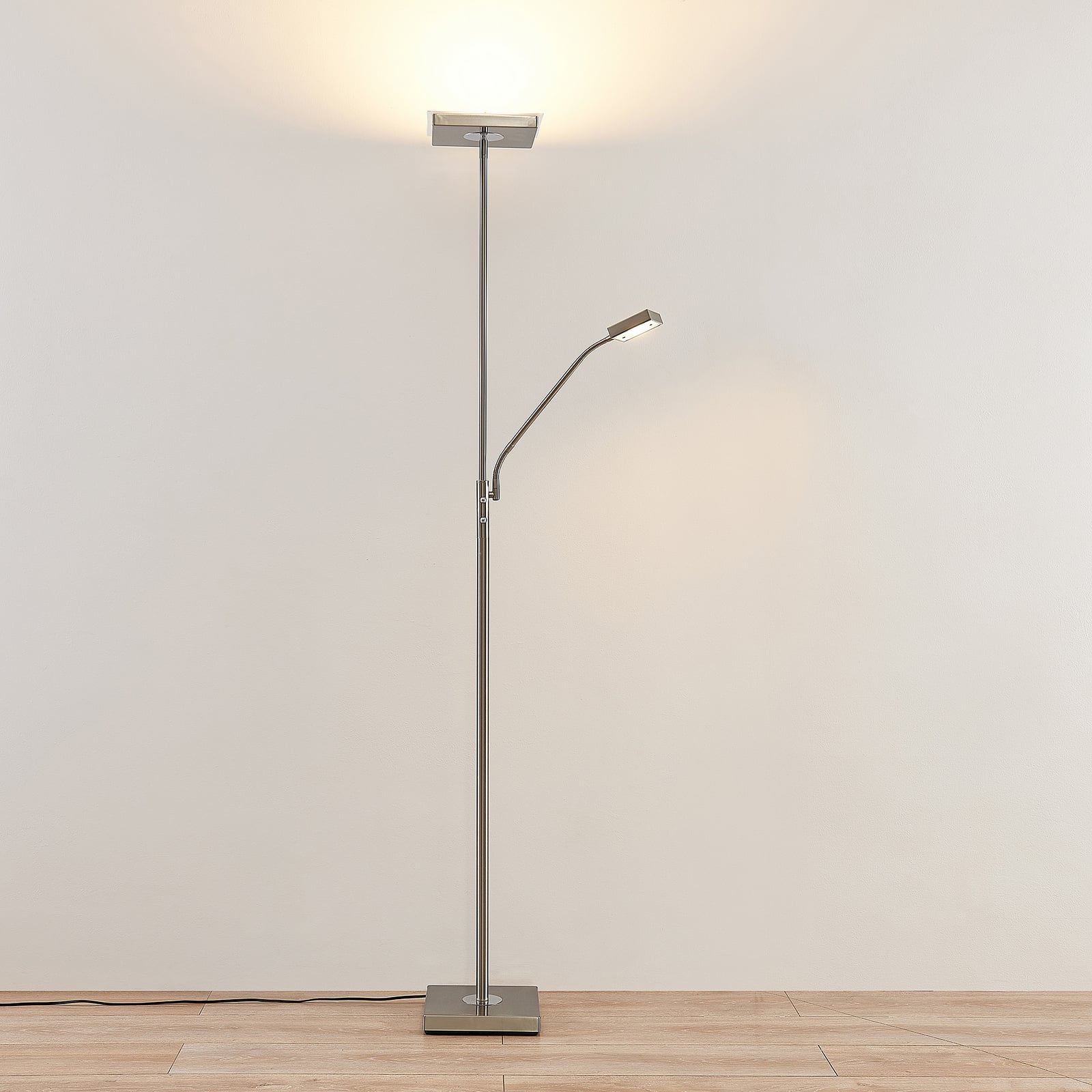LED gulvlampe Sumani kantet dimbar nikkel metall og glass