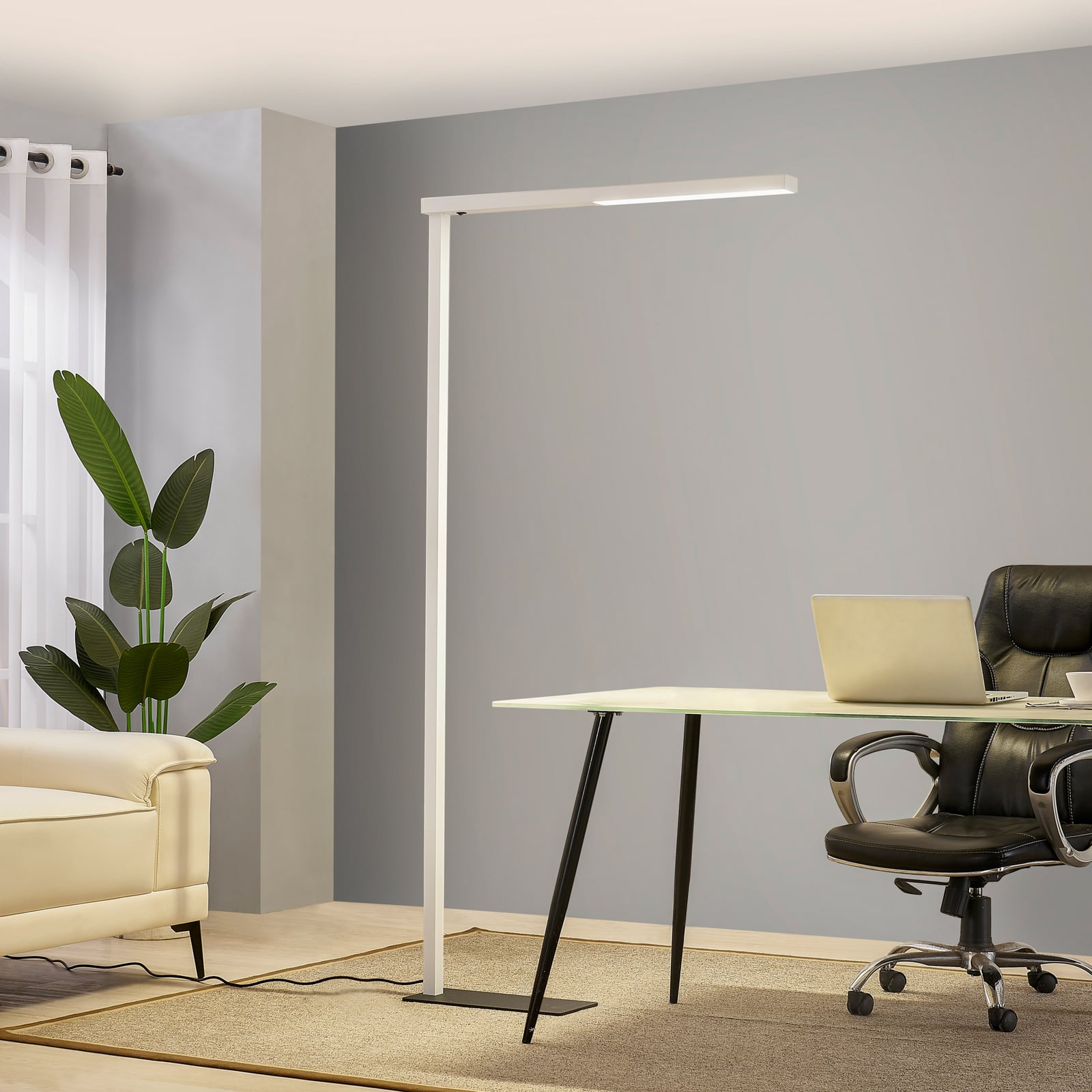 LED gulvlampe Tamilo hvit/svart opp-og-ned-lys bakside