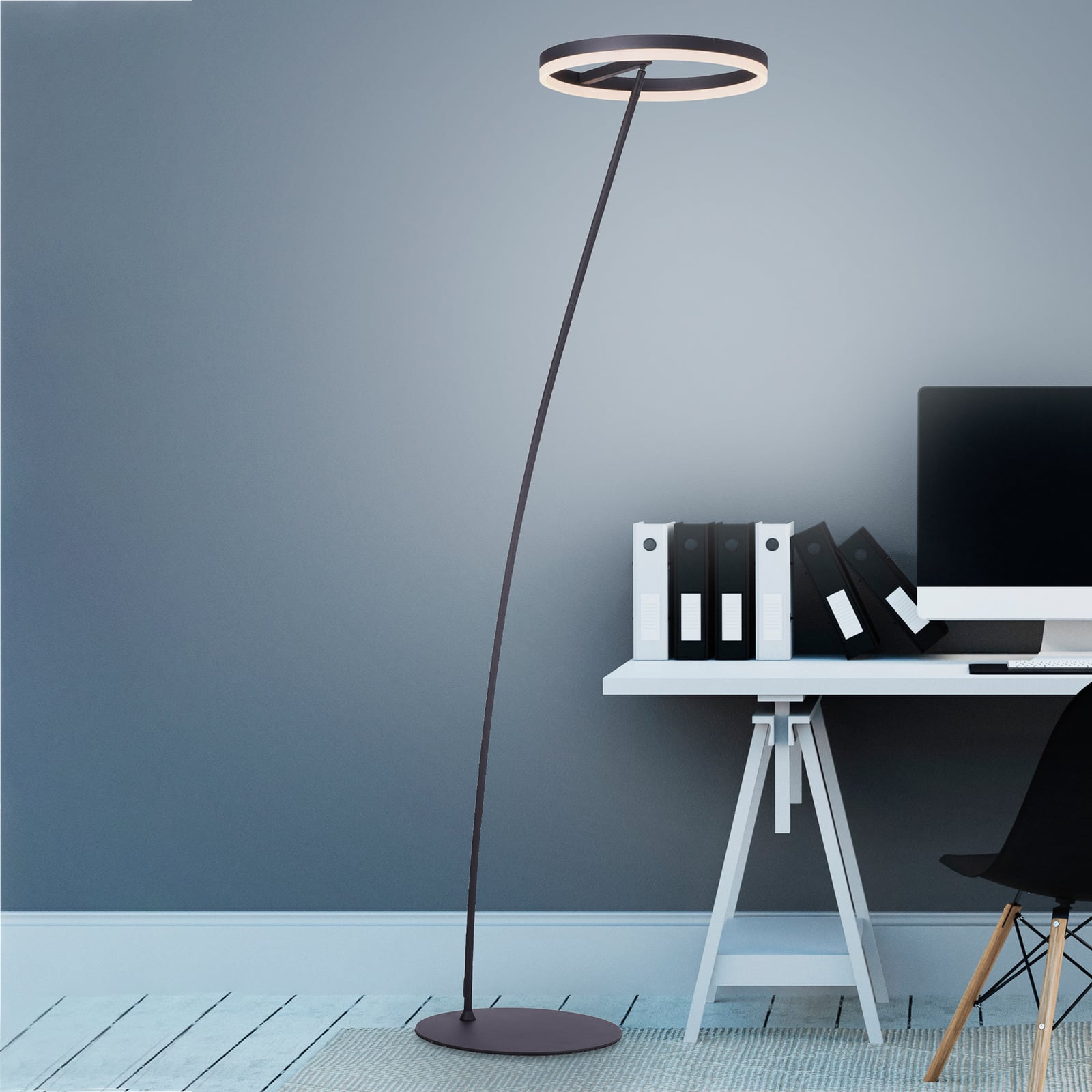 LED gulvlampe Titus dimbar antrasitt 215 cm forfra