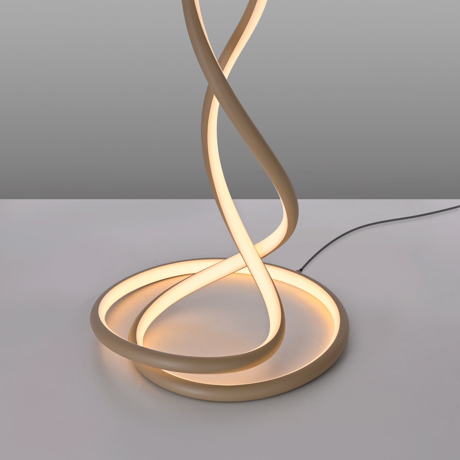 LED gulvlampe Twist dimbar sandfarget 143 cm nærbilde av dimmer